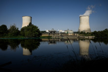 Trois réacteurs nucléaires ont été mis à l'arrêt fin juin 2026 en pleine période caniculaire.