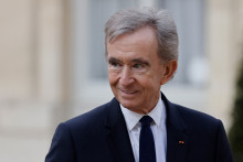 Bernard Arnault, PDG de LVMH, arrive à l'Elysée à Paris, le 6 mai 2024.