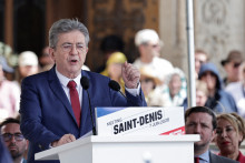 Jean-Luc Mélenchon lors de son meeting à Saint-Denis le 7 juin 2026