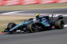 La Mercedes de Kimi Antonelli sur le circuit de Silverstone 