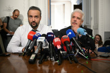 Pierre et Guy Debuisson, avocats de Cédric Jubillar, le 6 juillet 2026.