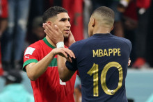 Kylian Mbappé et Achraf Hakimi à Al Khor (Qatar) le 14 décembre 2022