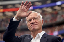 Didier Deschamps après l'élimination des Bleus contre l'Espagne en demi-finales de la Coupe du monde, le 14 juillet 2026 à Dallas.