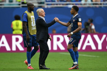 Didier Deschamps et Kylian Mbappé après la petite finale de la Coupe du monde France-Angleterre, le 18 juillet 2026 à Miami.
