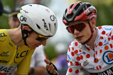 Tadej Pogačar et Jonas Vingegaard lors de la 11e étape du Tour de France, le 15 juillet 2026