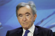 Bernard Arnault au Carrousel du Louvre (Paris), le 23 avril 2026