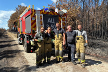 Des pompiers ukrainiens en renfort en Gironde, le 4 août 2026.