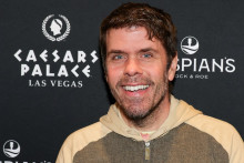 Perez Hilton assiste à l'inauguration du restaurant Caspian's Cocktails & Caviar au Caesars Palace le 10 janvier 2025 à Las Vegas.