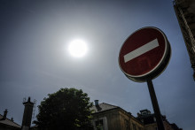 Une vague de chaleur d'une intensité inédite frappe la France en cette fin de mois de mai 2026