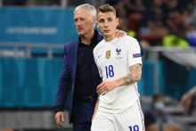 Didier Deschamps et Lucas Digne le 23 juin 2021 à Budapest