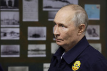 Vladimir Poutine en visite sur l'île de Sakhaline, dans l'extrême est de la Russie, le 12 août 2026.
