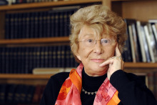 Yvette Roudy, première ministre des "Droits de la femme" de 1981 à 1986