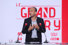Le coordinateur de La France insoumise, Manuel Bompard, invité du Grand Jury - RTL - Public Sénat - Ouest France - M6 le dimanche 30 août 2026.