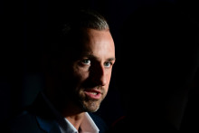 Ulrich Siegmund, tête de liste du parti d’extrême droite AfD aux élections régionales allemandes de Saxe-Anhalt sur le parc des expositions de Magdebourg, le 6 septembre 2026.
