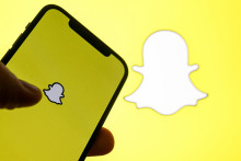 Un smartphone et l'application Snapchat