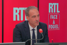 Raphaël Glucksmann est face à Marc-Olivier Fogiel