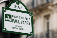 La piste cyclable nommée en hommage à Paul Varry à Paris