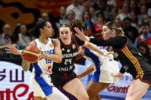 Gabby Williams, capitaine de l'équipe de France féminine de basket, lors de la demi-finale de la Coupe du monde contre l'Allemagne, le 12 septembre 2026