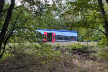 Le déraillement d'un TER survenu à Cléon, entre Rouen et Caen, en Normandie, le 11 septembre 2026.