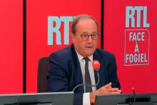 François Hollande ancien président de la République, face à Fogile, le 15 septembre 2026.