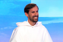 Frère Paul-Adrien, le prêtre star des réseaux sociaux