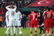 Zinédine Zidane a officié son premier match en tant que sélectionneur de l'équipe de France, vendredi 25 septembre, en s'imposant (0-1) face à la Turquie.