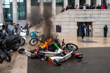 Des lycéens ont manifesté, vendredi 1er octobre 2026, à Marseille