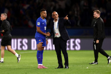 Mohamed Sanhadji a notamment reçu un "don d'usage" de 60.300 euros de la part de Kylian Mbappé après le Mondial 2022, un cadeau qui lui a valu une sanction de la part de la police nationale le poussant à prendre sa retraite anticipée.