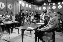 Simone Veil et Lionel Jospin sur le plateau de "L'Heure de vérité" le 21 mai 1984.
