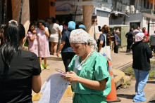 Le personnel d'un hôpital et ses patients ont évacué le bâtiment après un séisme de magnitude 7,6 au Panama