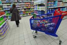 Un caddie dans un supermarché