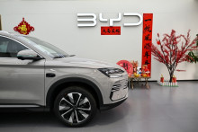 Le chinois BYD, numéro un mondial du secteur, a annoncé un nouveau système de recharge ultrarapide