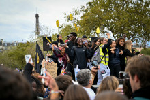 Des lycéens lors de la manifestation du 13 octobre 2026 à Paris