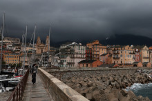 Un nuage menaçant dans le ciel de Bastia