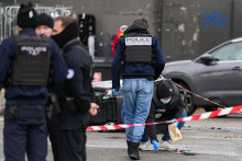 À Trappes, un homme a tué au moins une personne et fait quatre blessés par balles le 23 octobre 2026