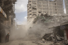 Un immeuble s'est effondré au Kenya, le 23 octobre 2026