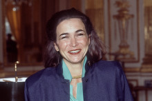 Photo de Michèle Barzach, ministre de la Santé, prise le 23 juin 1986 au ministère des Affaires Sociales et du Travail à Paris.