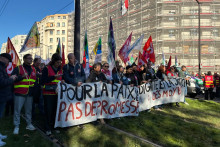 Le cortège parisien s'élance à la porte de Bagnolet pour l'acte III de la mobilisation "contre la vie chère", le 31 octobre 2026.
