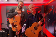 Matthew Caws de Nada Surf & Waxx dans Foudre
