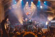 Jean-Louis Aubert en Concert Très Très Privé RTL2