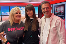Clara Luciani dans Le Double Expresso RTL2