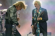 Jean-Louis Aubert et Louis Bertignac aux Déferlantes 2016
