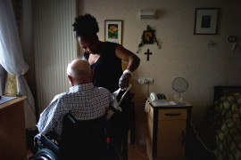 Une aide à domicile (illustration)