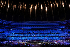 Comme lors de la cérémonie d'ouverture, de nombreux feux d'artifice ont été tirés