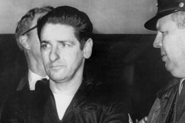 "L'étrangleur de Boston", Albert Desalvo, est arrêté le 25 février 1967, après son évasion de l'hôpital où il était enfermé.