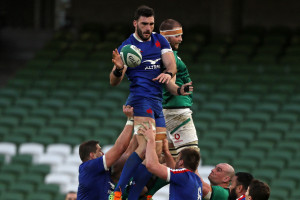 Le rugbyman français Charles Ollivon contre l'Irlande le 14 février 2021.