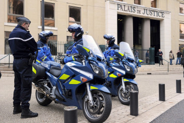 etudiantes prostituée nimes