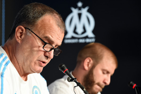 abasourdi en 6 lettres