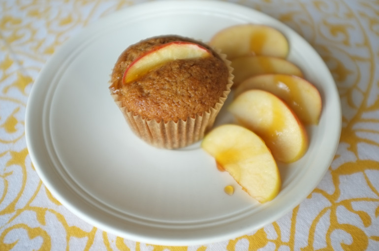 Recette sans gluten de muffins à la compote de pomme et miel