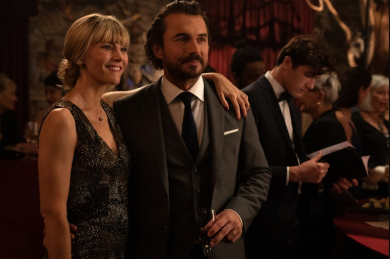 Emily In Paris Saison 2 Episode 10 "Emily in Paris", saison 2 : les 10 questions qui nous brûlent les lèvres